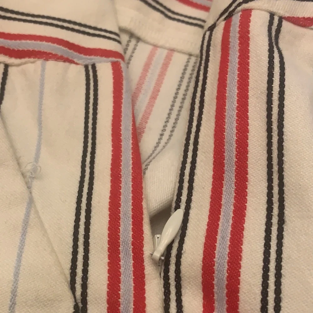 Loft cotton striped shorts red & white size 2